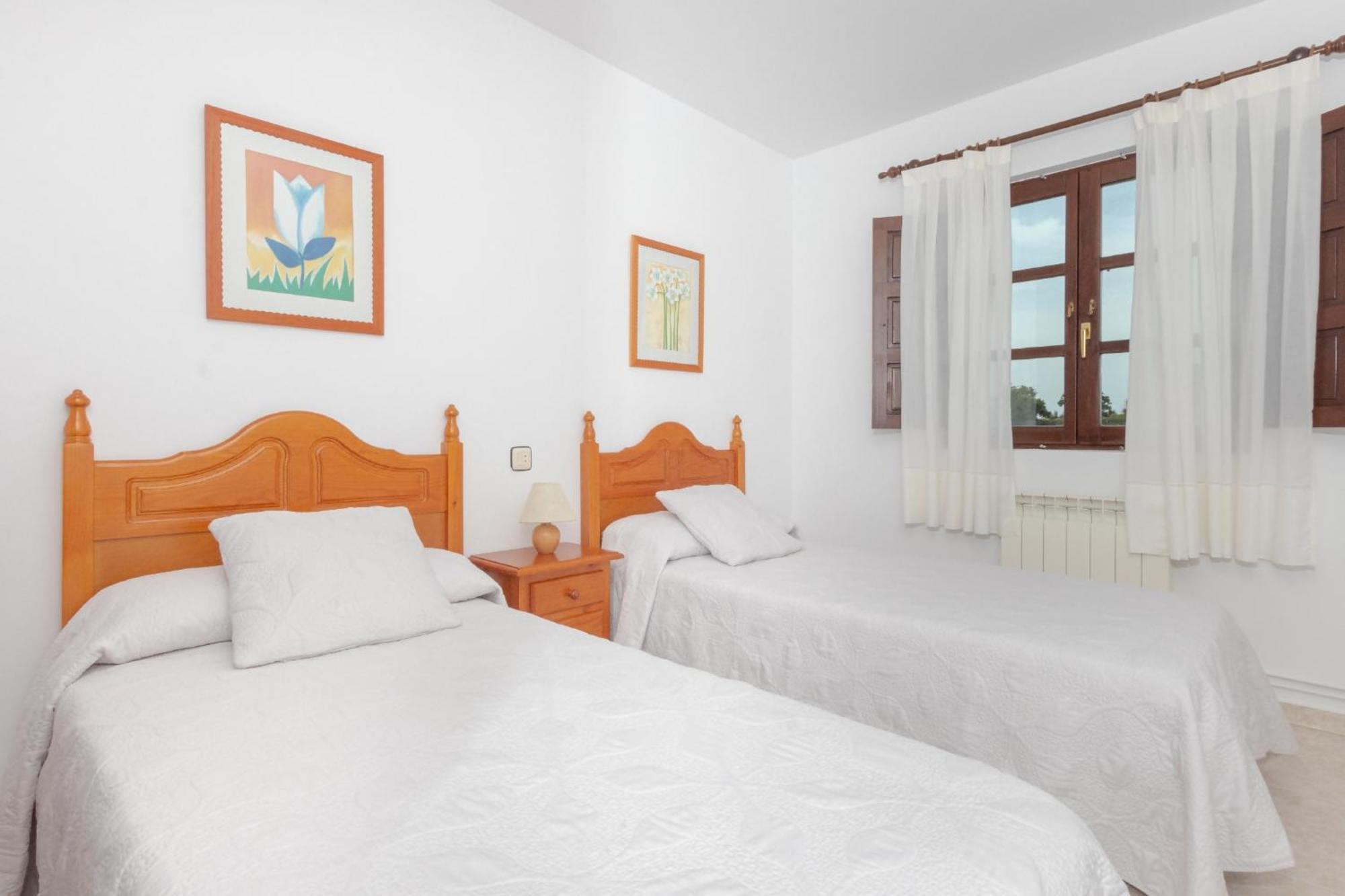 Apartamentos El Acebo Navés Eksteriør billede