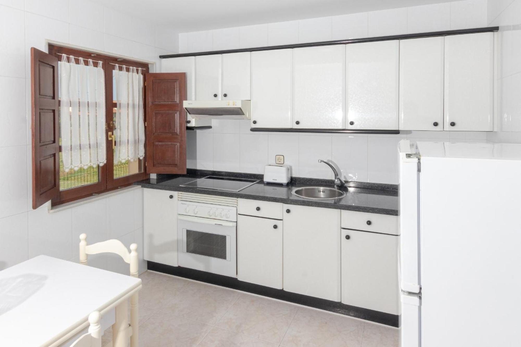 Apartamentos El Acebo Navés Eksteriør billede